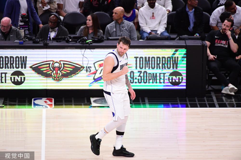 率领湖人全 率领湖人全