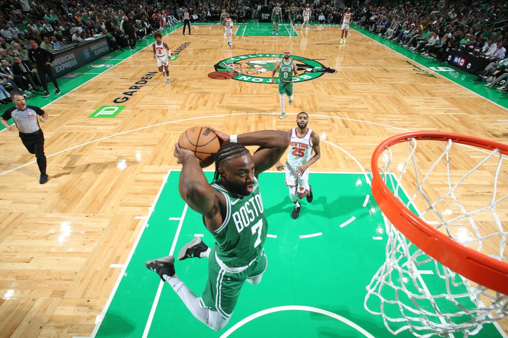 尤为突出 尤为突出